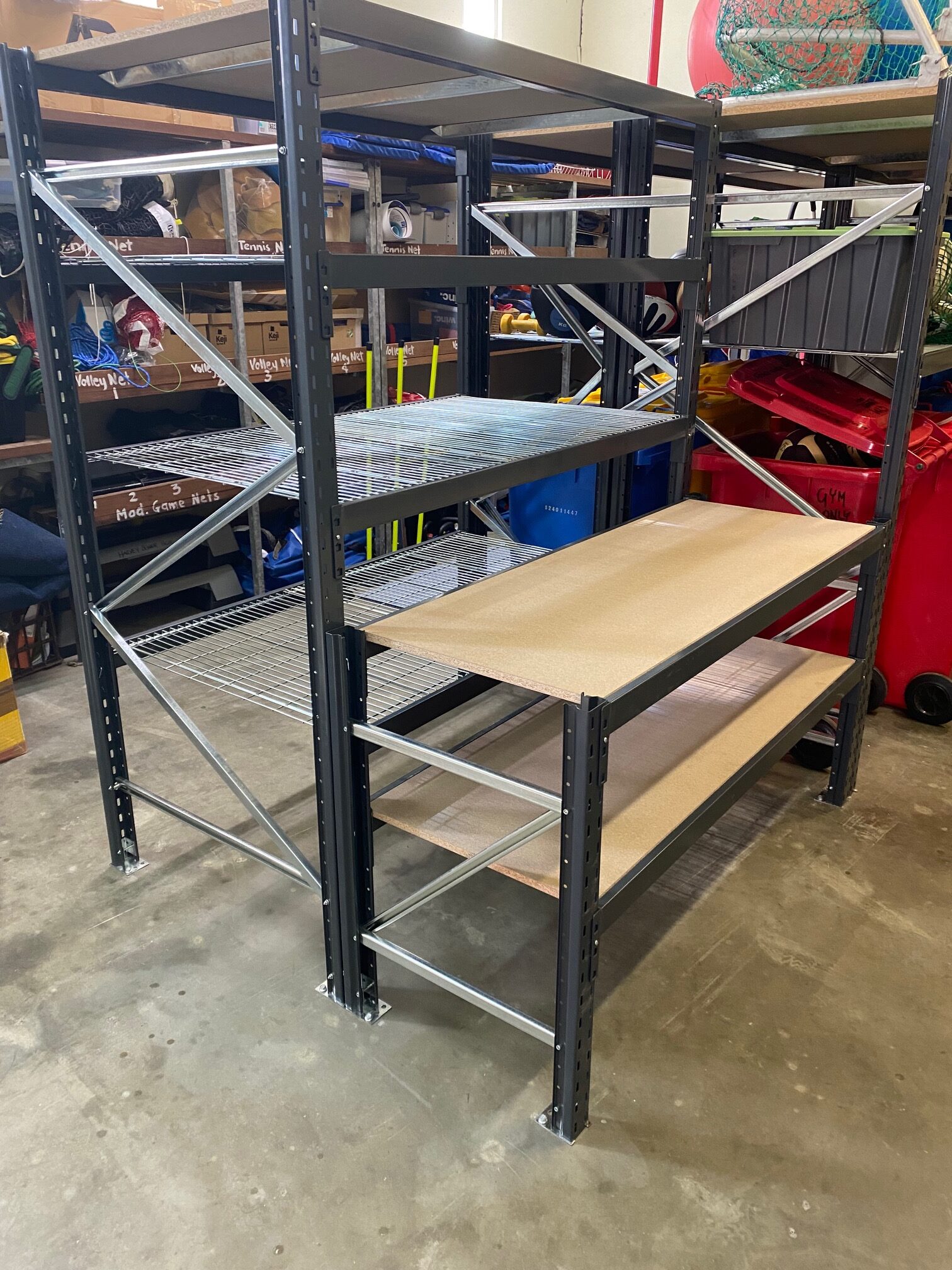 Work Benches • Pallet Racking Place