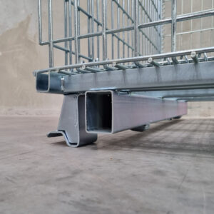 Galvanised Mesh Cage 6