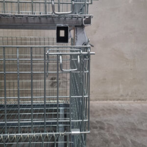 Galvanised Mesh Cage 8